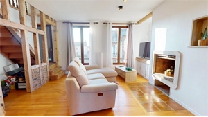 duplex-triplex à la vente -   10300  SAINTE SAVINE, surface 81 m2 vente duplex-triplex - UBI460735325